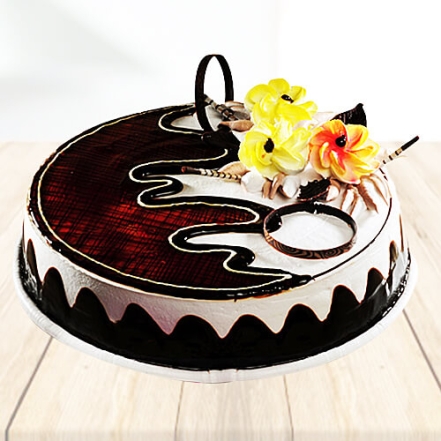 Lamara Patisserie / Premium Luxury Celebration Cakes / Online Delivery /  Best Birthday Anniversary Wedding Engagement cakes in Bengaluru